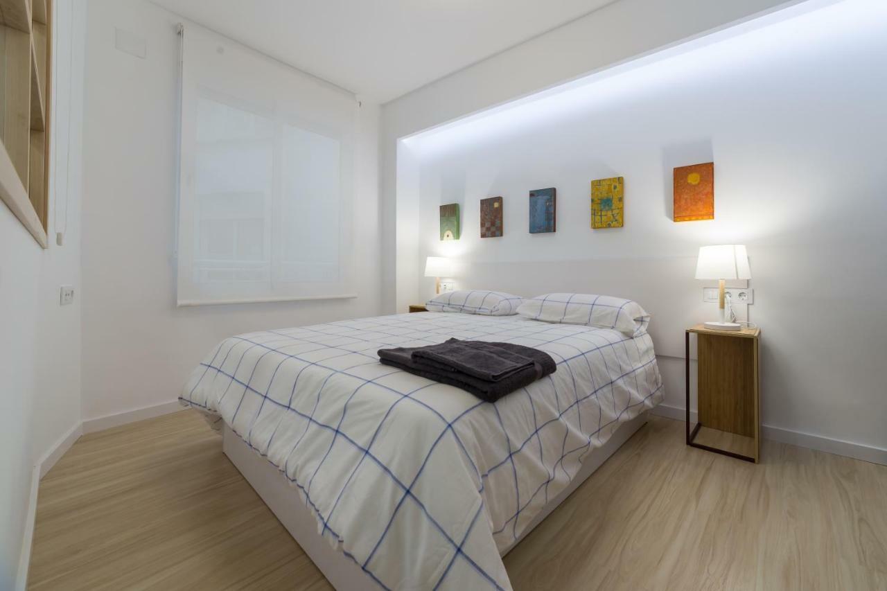 Valencia Just In The Middle Apartment ภายนอก รูปภาพ